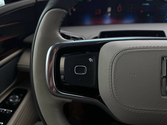 2024 Lincoln Nautilus Hybrid Premiere