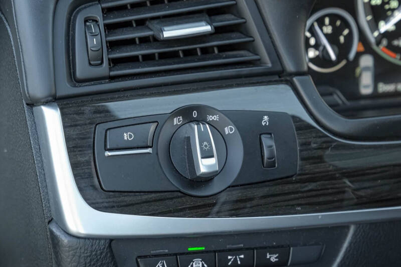 2016 BMW 5 Series 550i