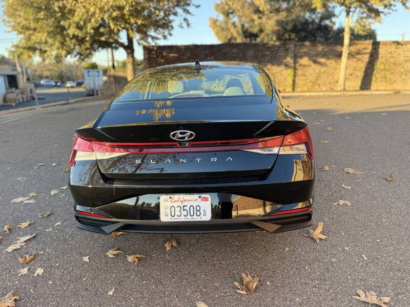 2021 Hyundai Elantra SEL