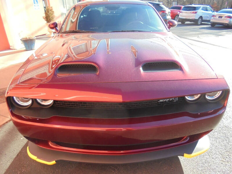 2020 Dodge Challenger SRT photo 3