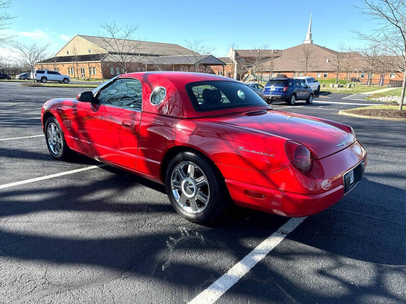 2004 Ford Thunderbird Deluxe