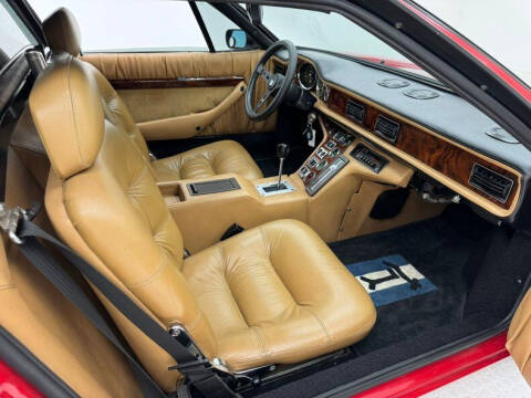 1986 De Tomaso Pantera