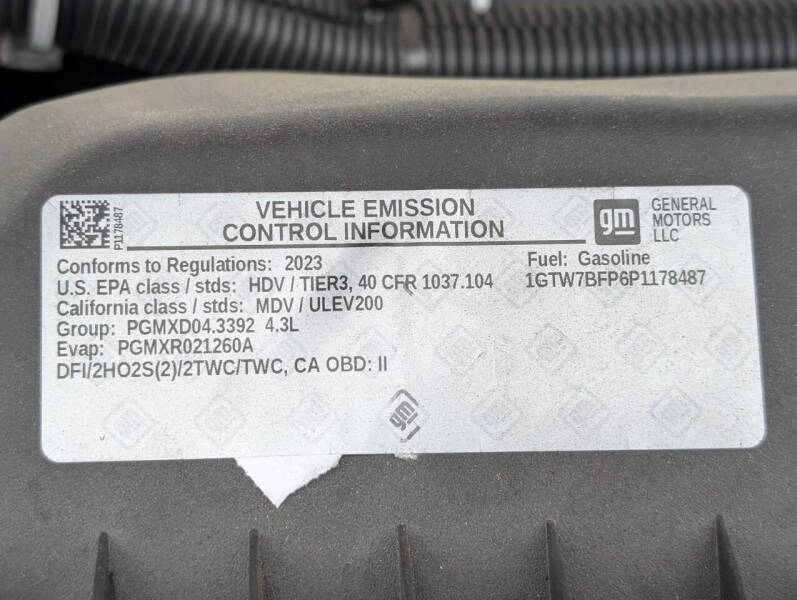 2023 GMC Savana 2500