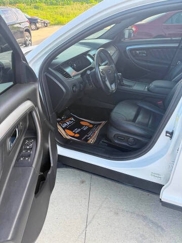 2013 Ford Taurus SEL