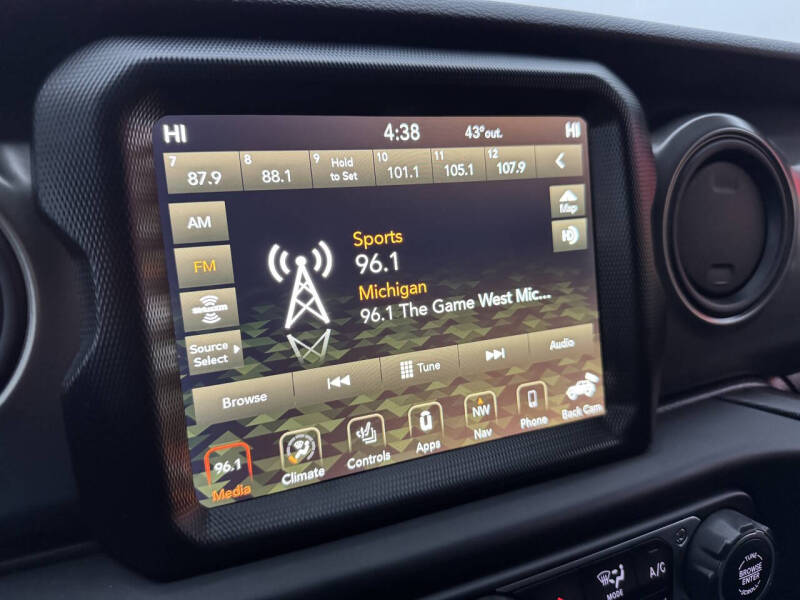 2023 Jeep Wrangler Willys