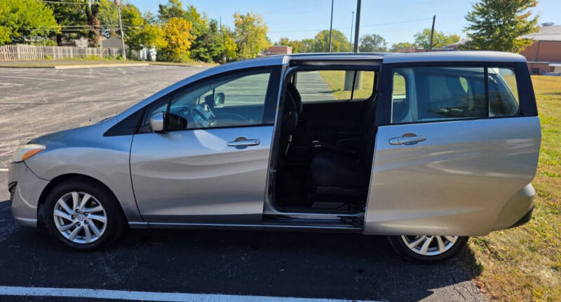 2012 Mazda MAZDA5 Sport