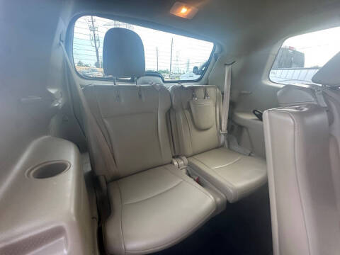 2013 Toyota Highlander SE