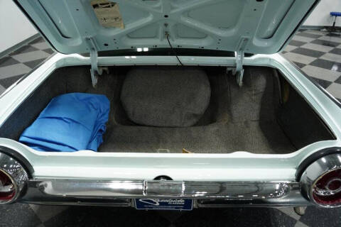 1963 Ford Thunderbird