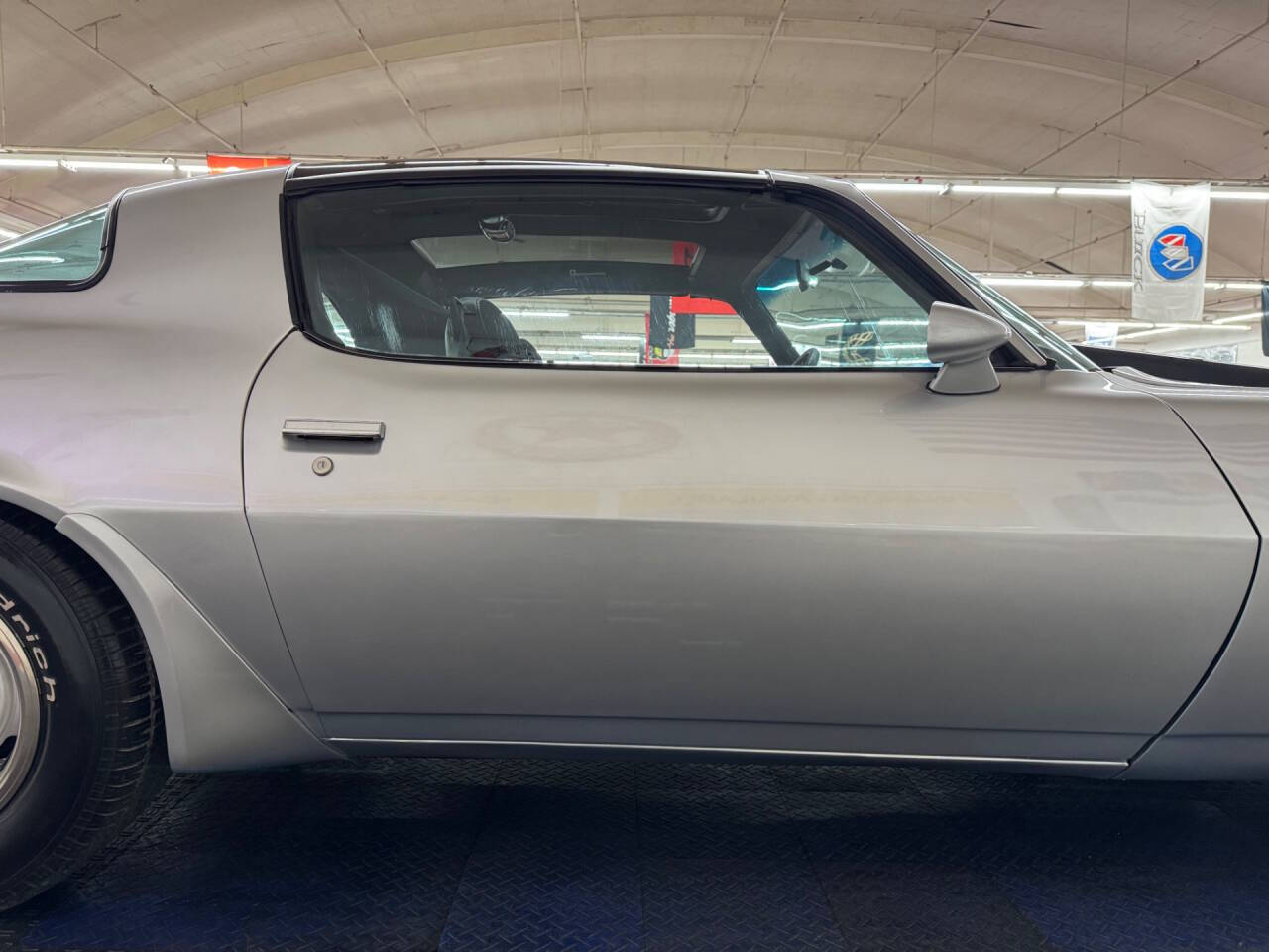 1981 Chevrolet Camaro 29