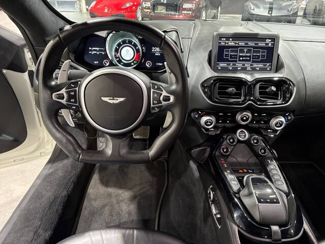 2019 Aston Martin Vantage