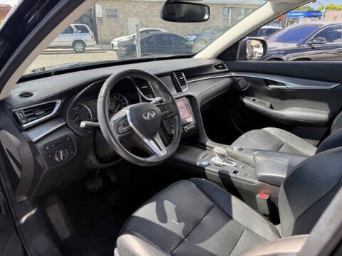 2022 Infiniti QX50 Luxe