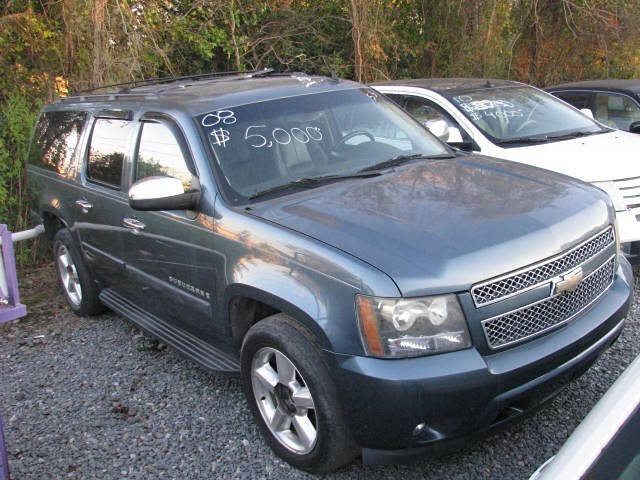 2008 Chevrolet Suburban LS's photo