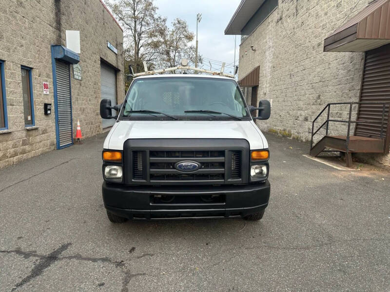 2010 Ford E-Series E-250