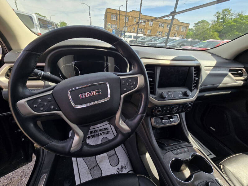 2021 GMC Acadia Denali