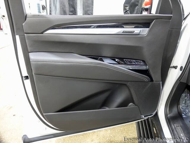 2025 Cadillac Escalade Sport