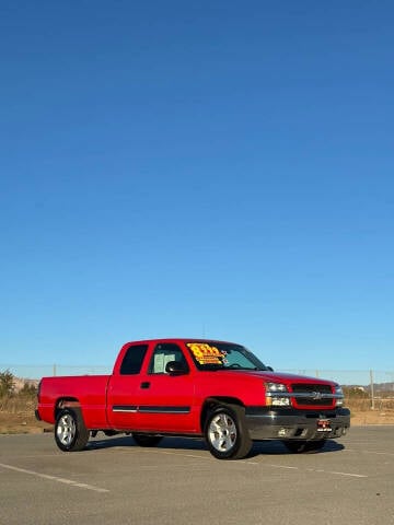 2004 Chevrolet Silverado 1500 for sale at Valdez Auto Sales in Gonzales CA