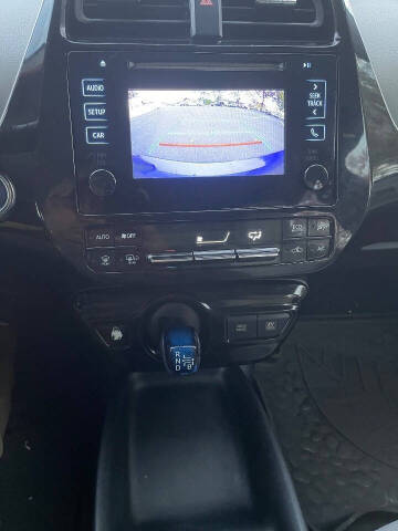 2017 Toyota Prius Two