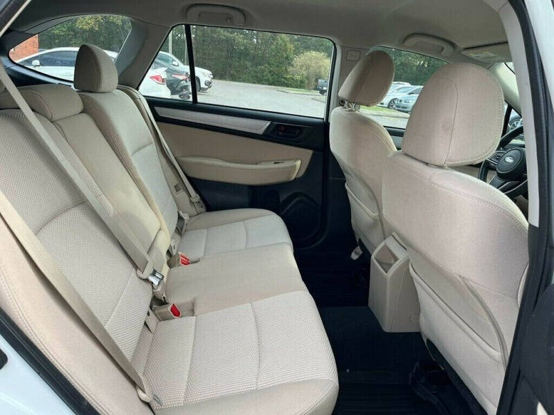 2019 Subaru Outback 2.5i