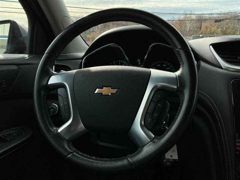 2017 Chevrolet Traverse LT