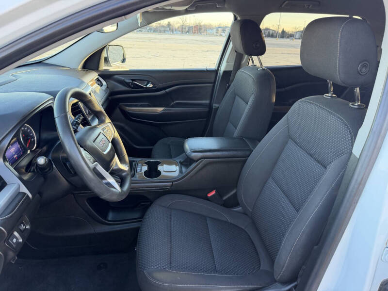 2021 GMC Acadia SLE