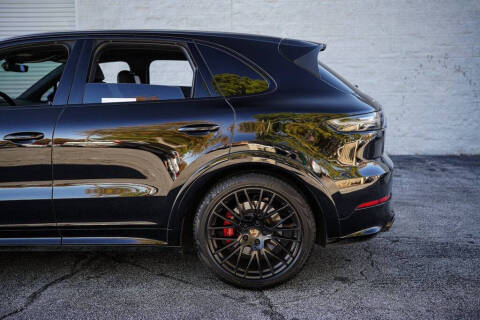2022 Porsche Cayenne GTS