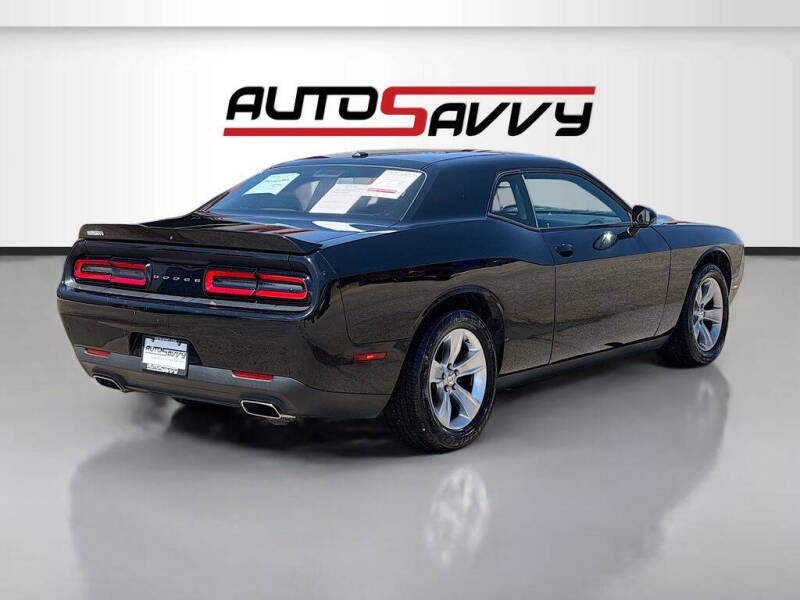 2021 Dodge Challenger SXT