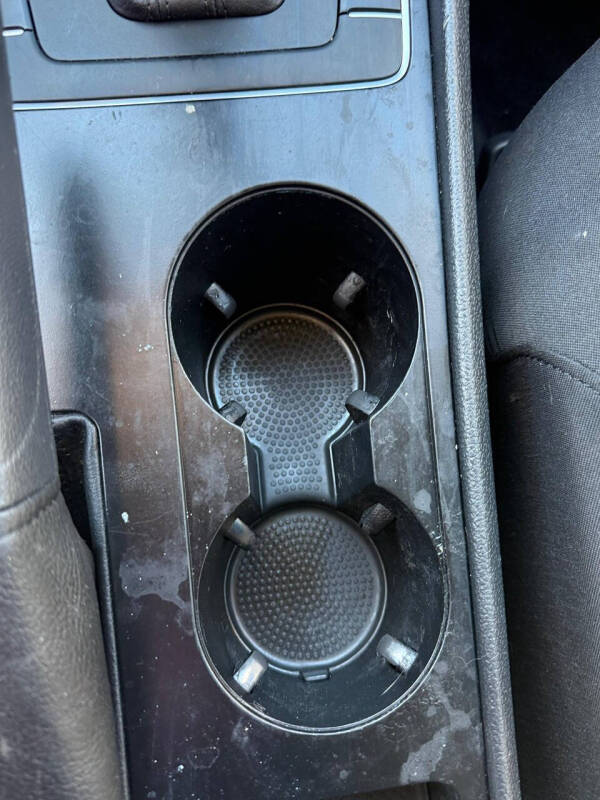 2014 Volkswagen Passat 1.8T S