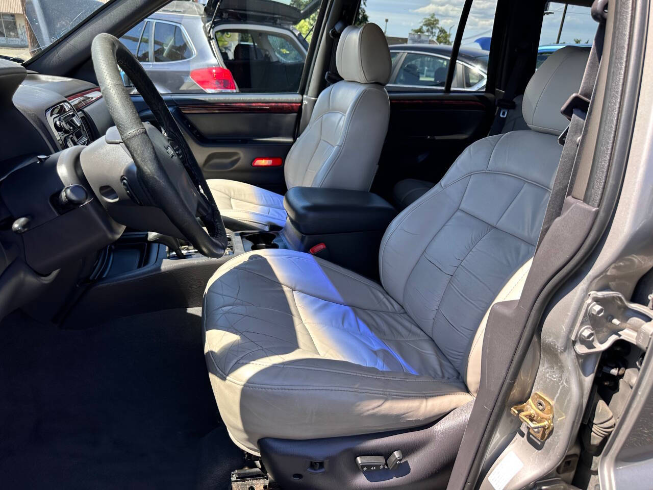 2001 Jeep Grand Cherokee for sale at Lang Autosports in Lynnwood, WA