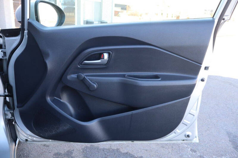 2012 Kia Rio 5-Door LX