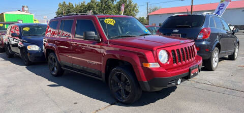 2012 Jeep Patriot for sale at Aveera Auto Sales in Union Gap WA