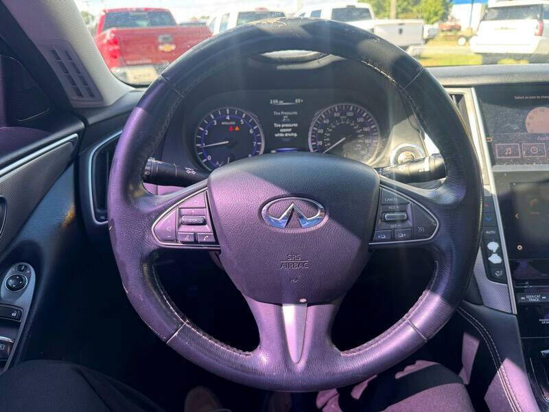 2017 Infiniti Q50 2.0T