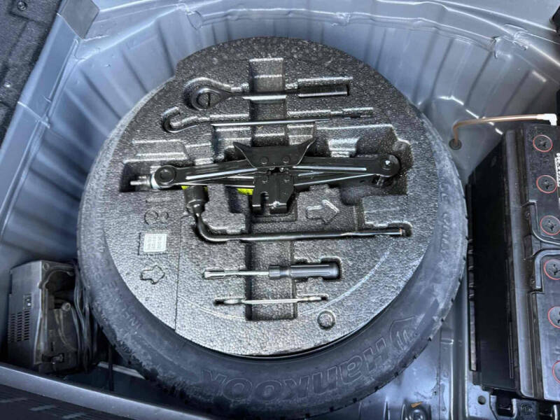 2016 Hyundai Genesis