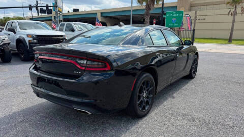 2015 Dodge Charger SXT