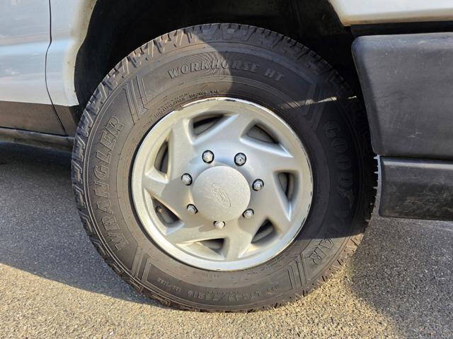 2013 Ford E-Series E-250