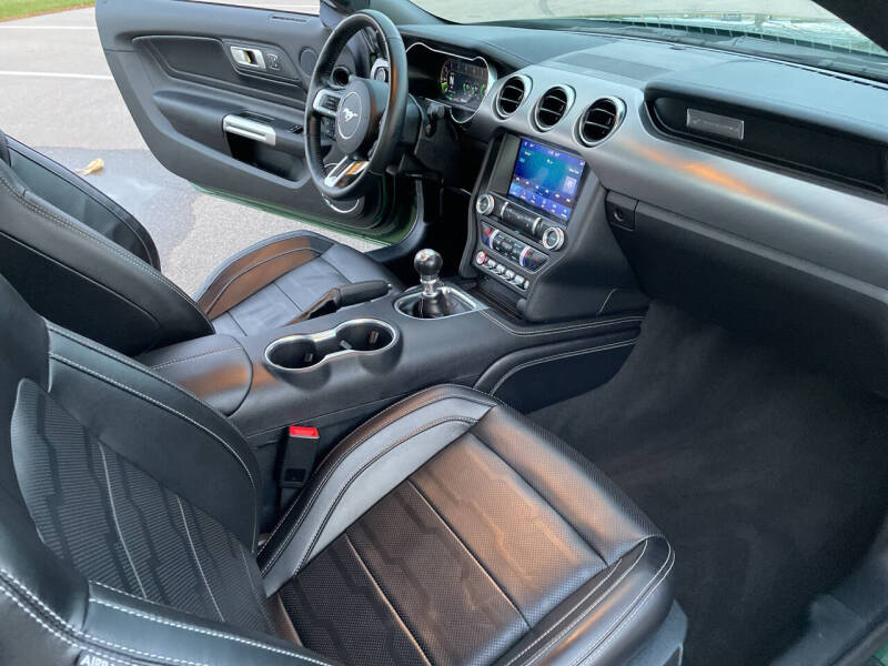 2022 Ford Mustang GT Premium