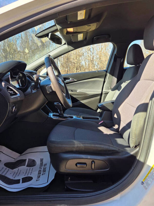 2017 Chevrolet Cruze LT Auto