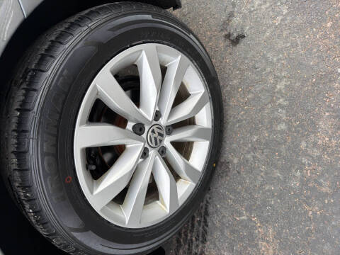 2017 Volkswagen Beetle 1.8T Classic