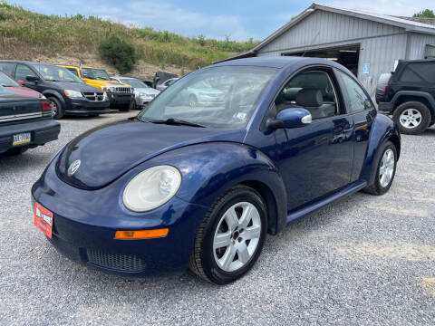2007 Volkswagen New Beetle for sale at Dealz On Wheels LLC in Mifflinburg PA