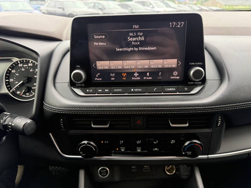 2021 Nissan Rogue S
