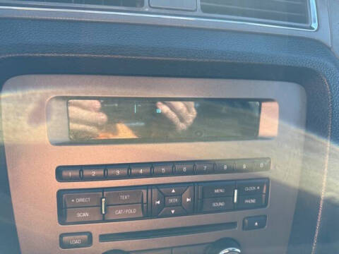 2014 Ford Mustang V6