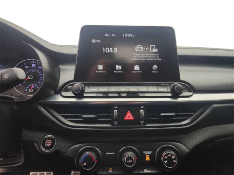 2020 Kia Forte GT Line