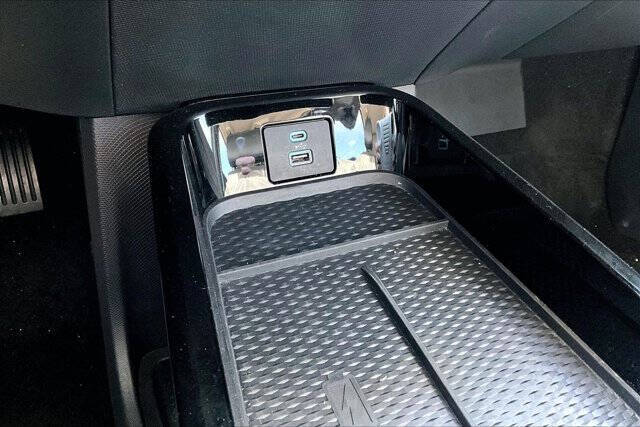 2021 Ford Mustang Mach-E Select