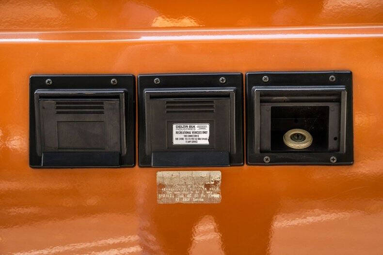 1981 Volkswagen Vanagon Camper
