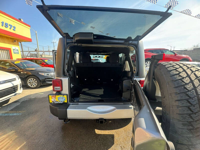 2013 Jeep Wrangler Unlimited Sahara