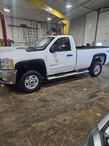 2012 Chevrolet Silverado 2500HD for sale at WESTSIDE GARAGE LLC in Keokuk IA