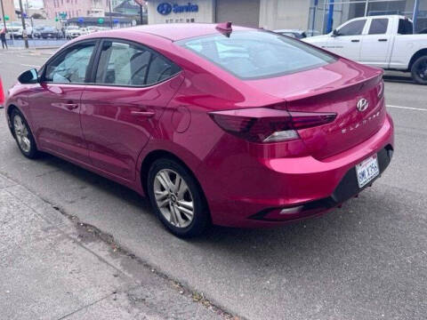 2020 Hyundai Elantra