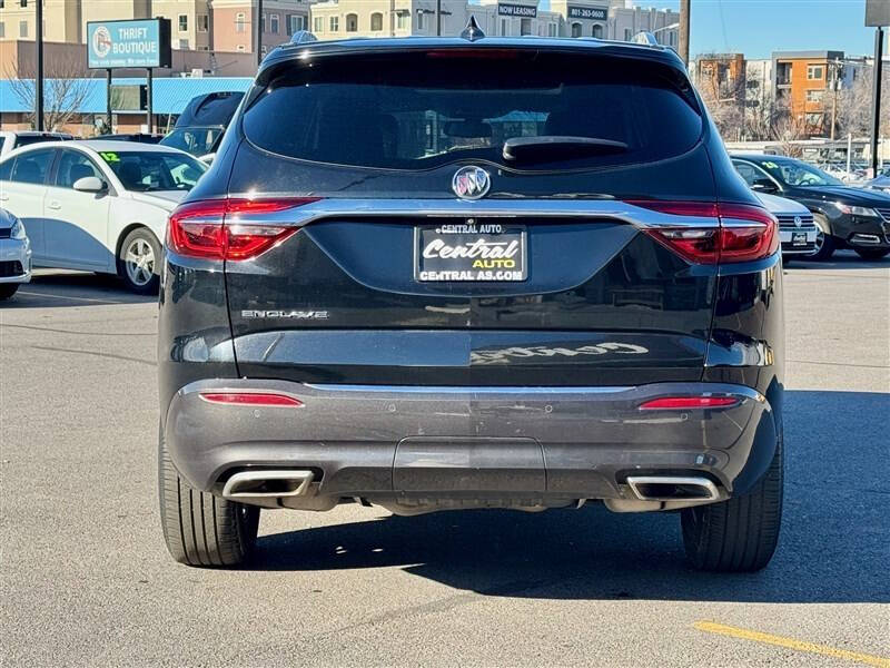 2020 Buick Enclave Essence