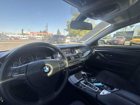 2014 BMW 5 Series 528i