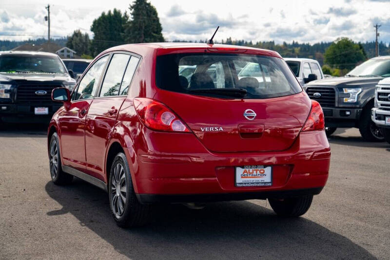 2010 Nissan Versa 1.8 S