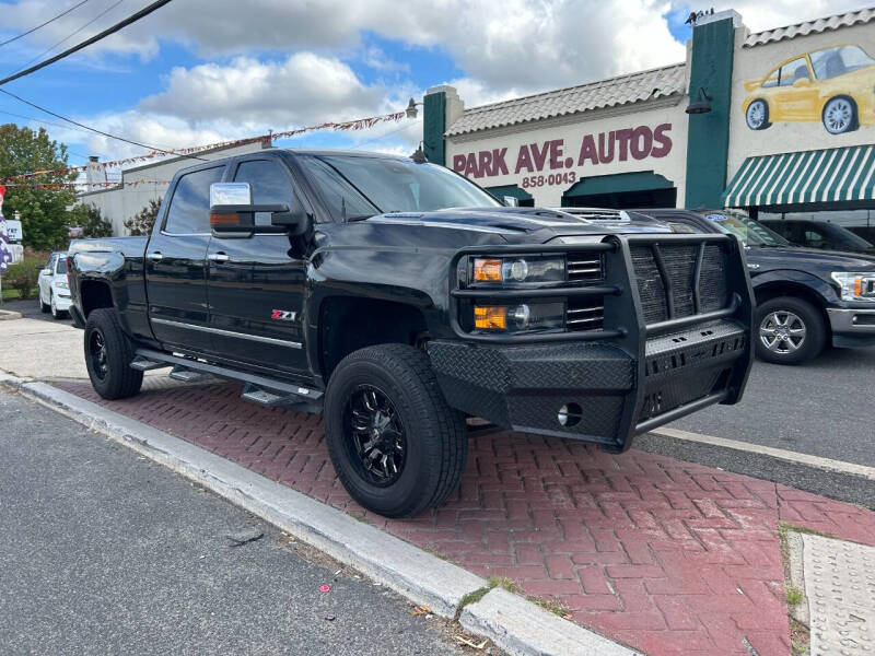 2019 Chevrolet Silverado 3500HD LTZ's photo